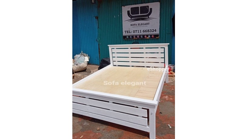 elegant-pallet-bed-classic-comfort-and-timeless-style-big-0